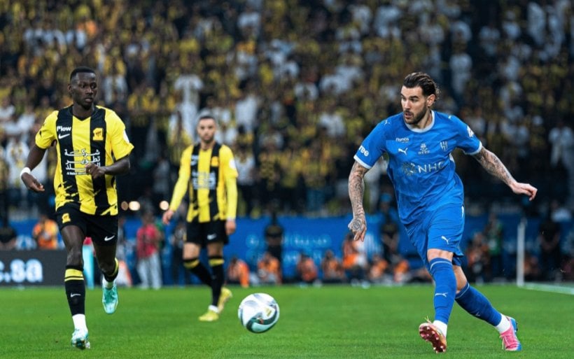 طلب عاجل من إدارة الهلال لـ لجنة الحكام قبل مباراة الرياض في روشن طلب عاجل من إدارة الهلال لـ لجنة الحكام قبل مباراة الرياض في روشن